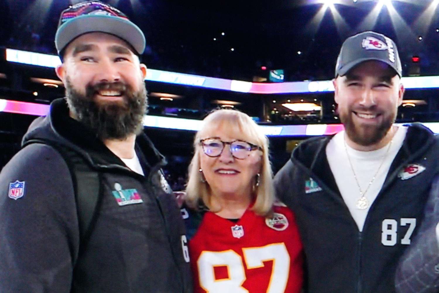 "Pride Of A Mother" I will Always Support You, Donna Kelce flies into Cincinnati for Travis and Jason's live New Heights show... as fans get an early behind-the-scenes