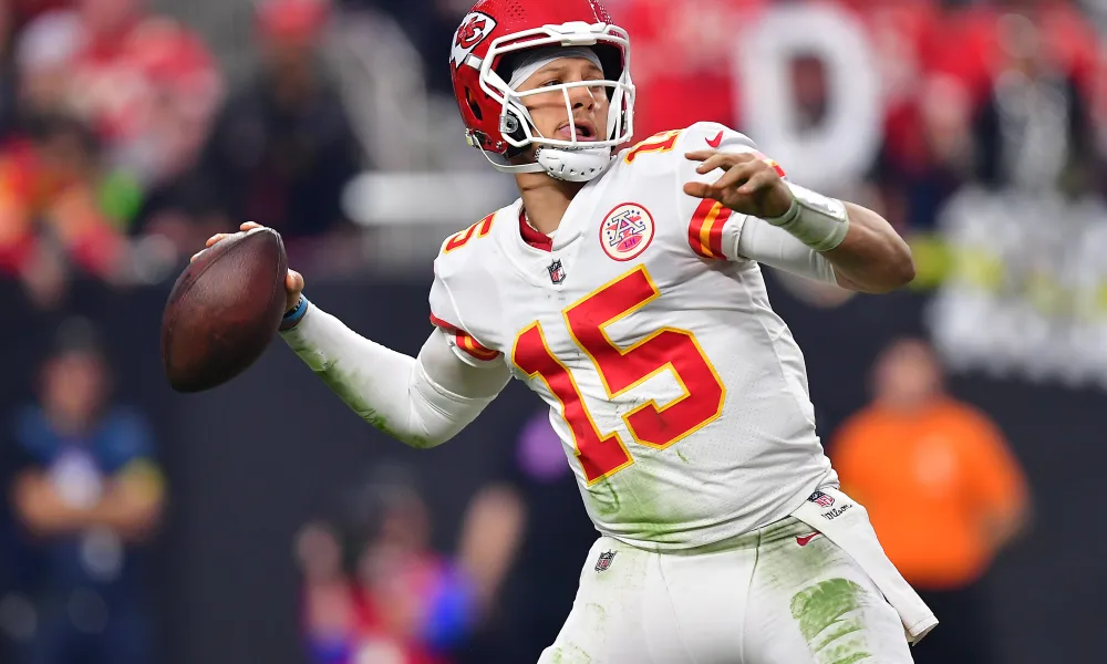 "On the Path to Greatness: Patrick Mahomes Nears Major Record in Chiefs' History"