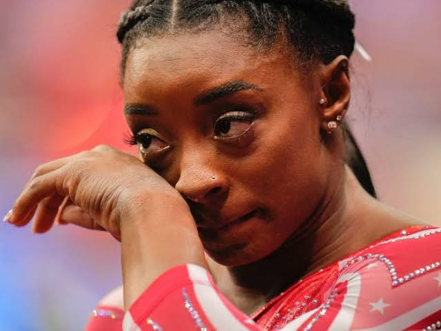 The whole Gymnastics World Mourn Ronald Biles, the father of Olympic gymnastics champion Simone Biles, 75 years old, it is with a heavy heart we shared the Sad News about “Ronald Biles “as he has been confirmed to be