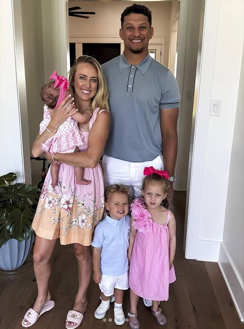 News update : Brittany Maohomes tell her husband Patrick Maohomes she want baby number 4 as soon as possible and she really want a baby boy...