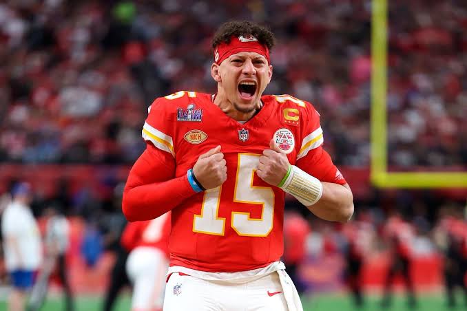 CHIEFS PULL OFF THE UNTHINKABLE! A $150 Million ELITE WR Is HEADED TO KANSAS CITY to Form a DYNASTY Duo with Mahomes.