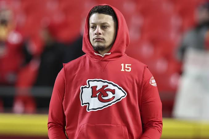 Chiefs urged to make blockbuster Patrick Mahomes trade after injury capped miserable season...