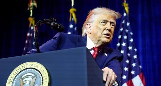 Breaking : Trump is scared that Democrats are going to impeach him when they reclaim Congress. He’s right. We’re also going to impeach Vance. Raise your hand if you agree ✋